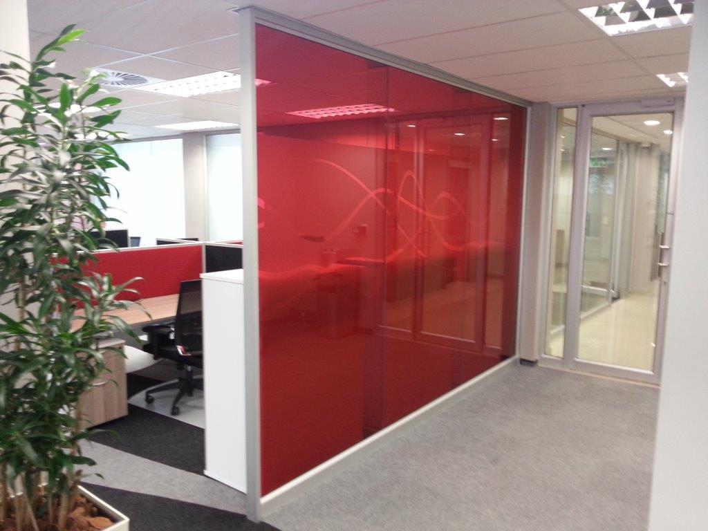 vanceva-colors-pg-south-africa-laminated-glass-head-office-ruby-red