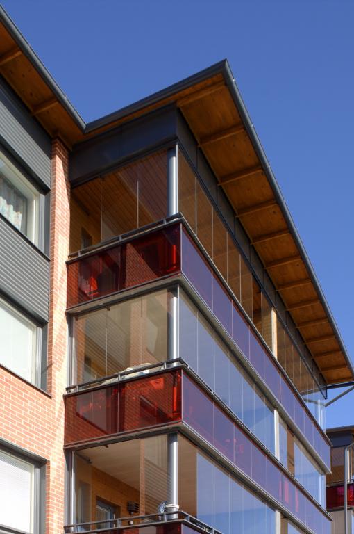 deep-red-balconies-oulu-finland-3