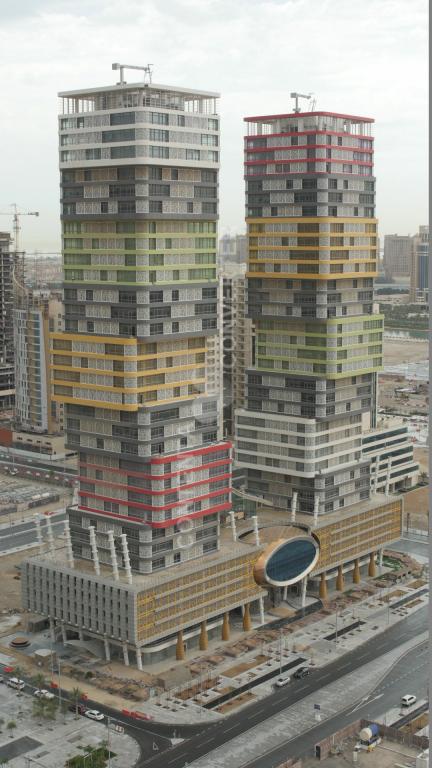 Marina-twin-towers-qatar-Technical-Glass-Aluminium-vanceva